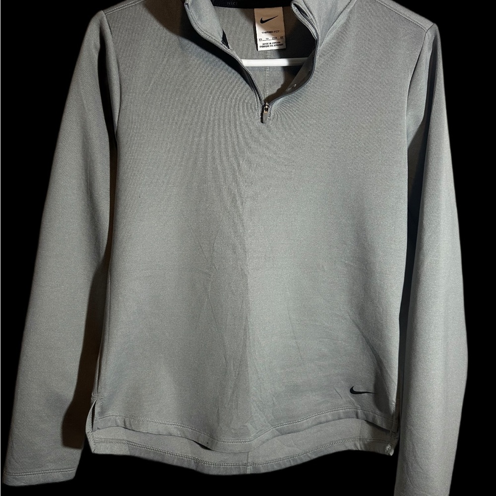 Nike Women’s Therma Fit Grey Size XS
